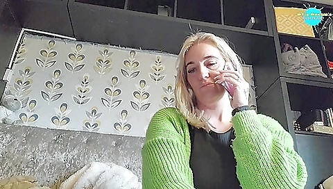 Dirty Housewife Makes Me A Filthy Homemade Video Dirty Housewife Makes Me A Filthy Homemade Video